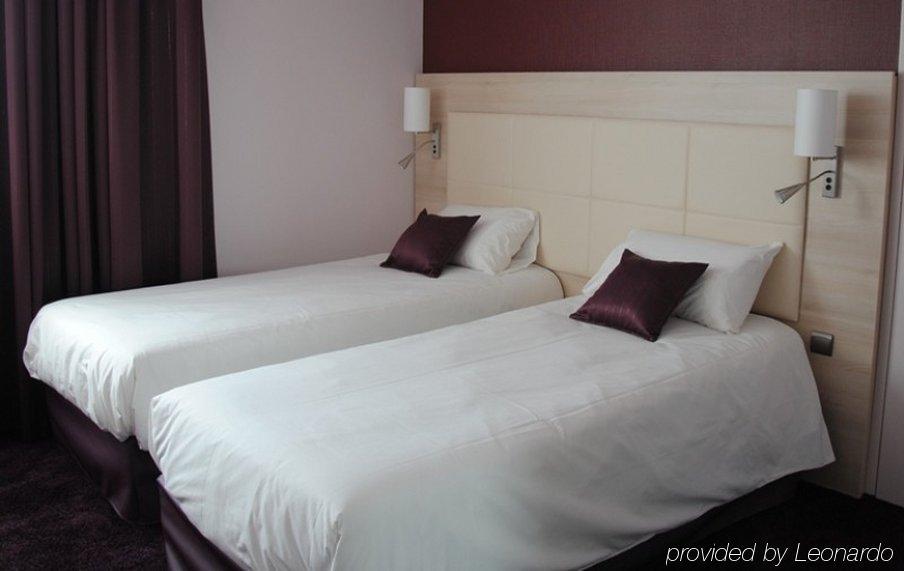 Brit Hotel Vendee Mer Les Achards  Exterior photo